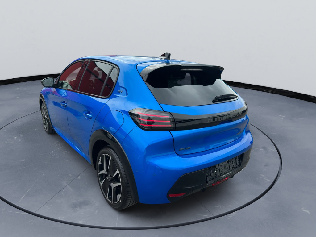 47917017-4.jpg